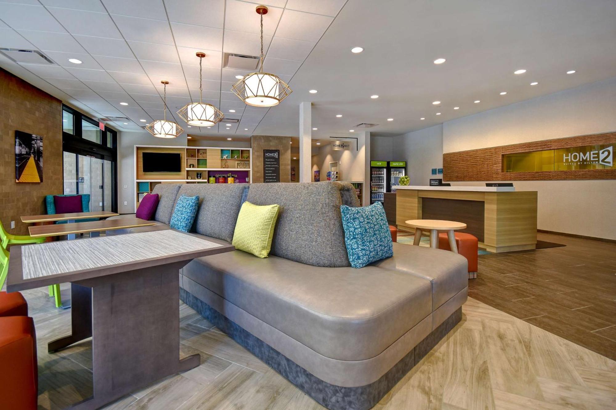 Home2 Suites By Hilton Boston South Bay Eksteriør billede