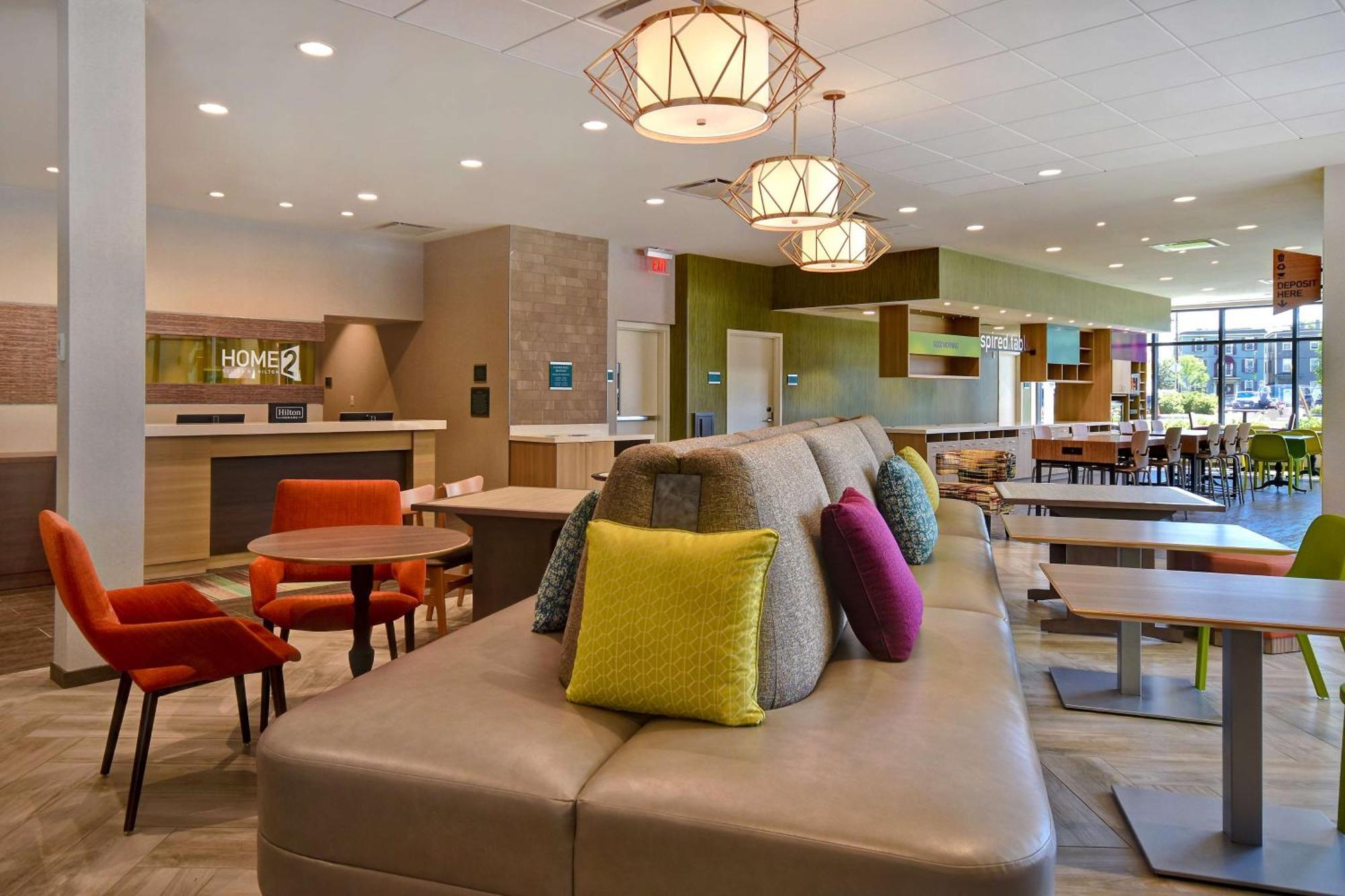 Home2 Suites By Hilton Boston South Bay Eksteriør billede